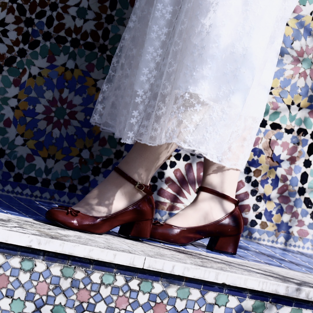 鶴見緑地 友人の足元